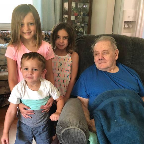 Meet your Posher, Heather - Picture 1 of 1